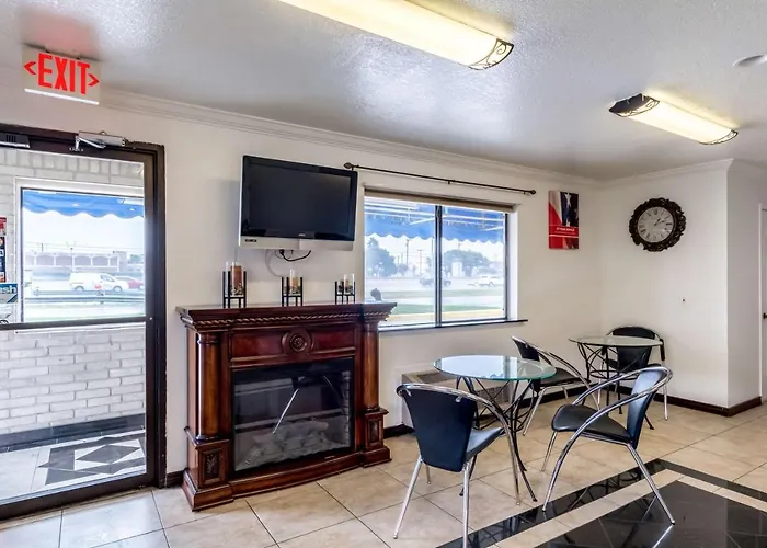 Motel 6 San Antonio, Tx - Frost Bank Center